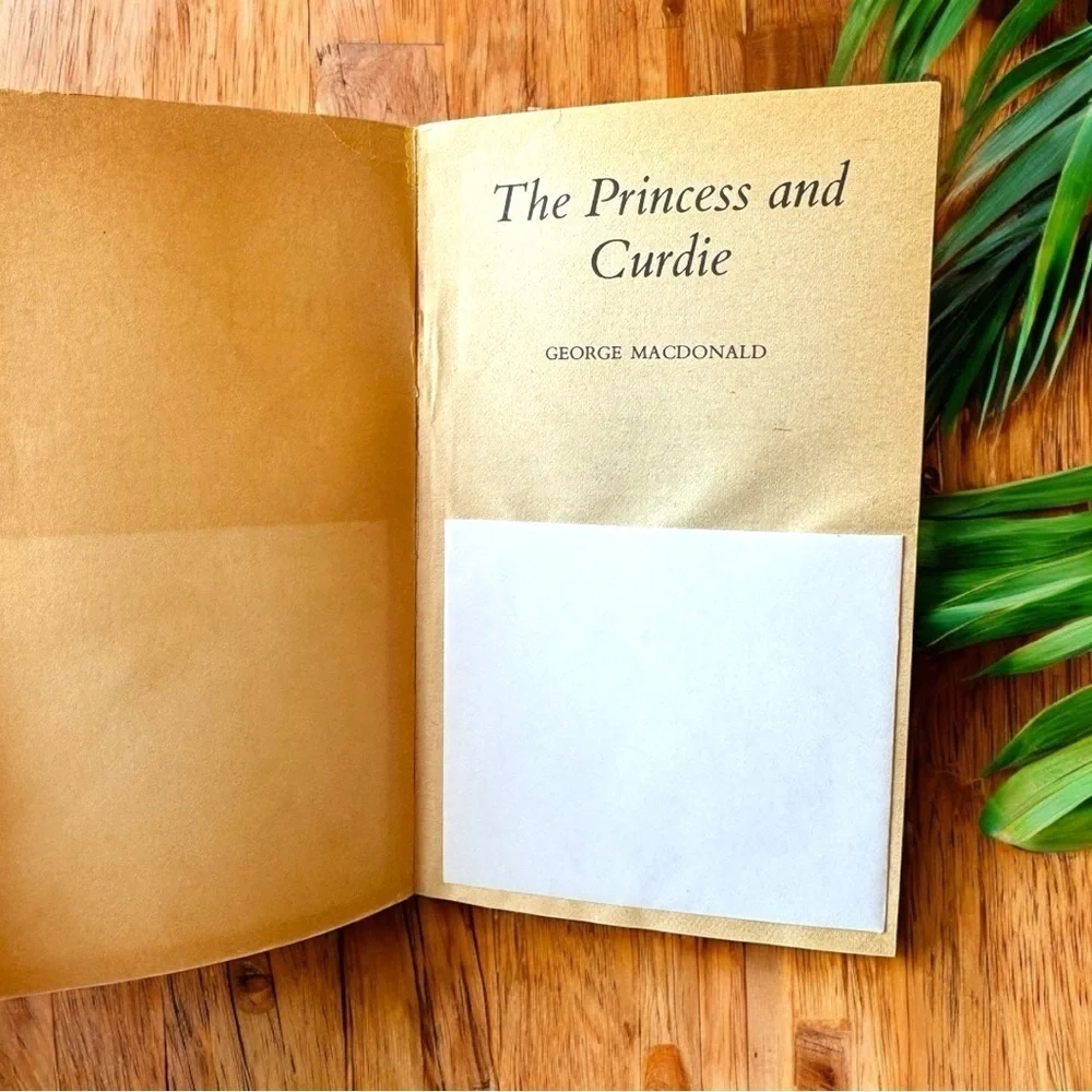 VINTAGE Book Bundle George MacDonald - 1978 / 1979 Editions